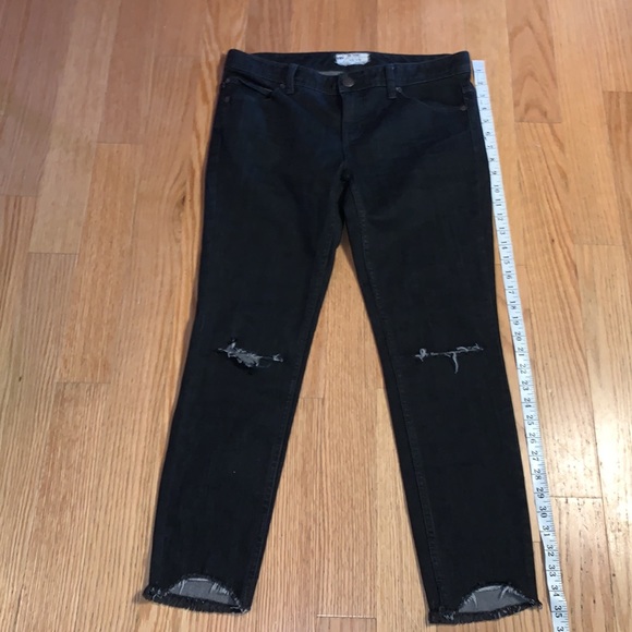 Free People Dark Wash Distressed Skinny Jeans 28 - Picture 5 of 7